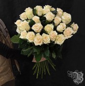 Розы белые 29 шт 
